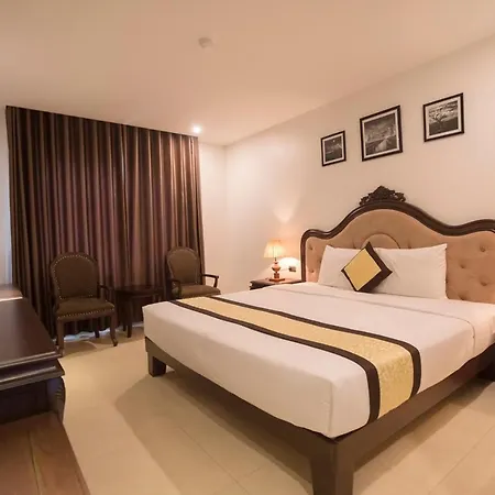 Nam Son Hotel
